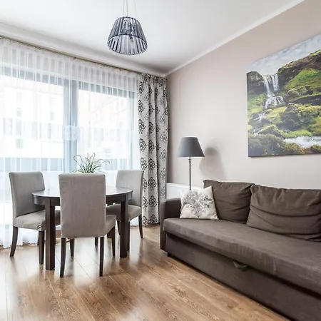 Appartement Browar Gdanski - 3 Minuty Spacerkiem Od Pkp
